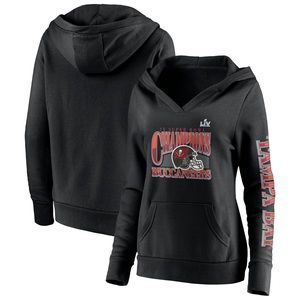 Brand new never been worn Tampa bay buccaneers women’s hoodie